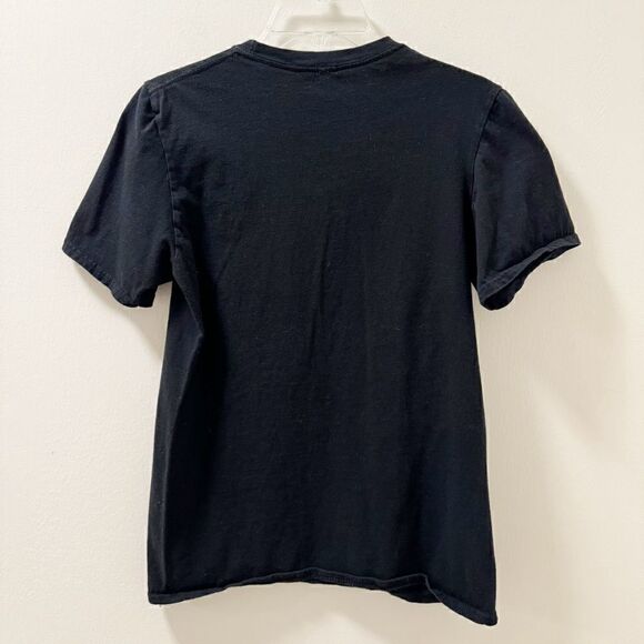 Yellowstone Graphic Short Sleeve T Shirt - Size Small - Picture 3 of 4